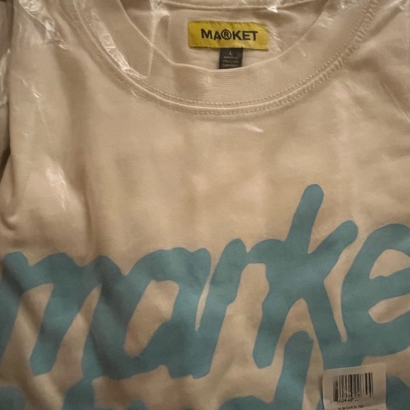 Arket Cream T-Shirt with Blue Graphic - Picture 5 of 9